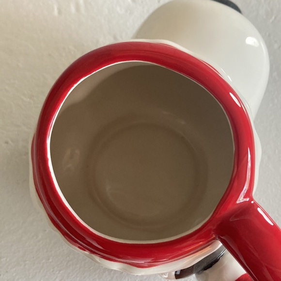 BNIB Peanuts Snoopy Santa Hat Sculpted 14oz Ceramic Holiday Collectors Mug - Picture 16 of 17